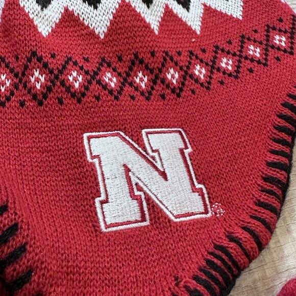 Nebraska Cornhuskers Youth Tassle Winter Beanie Stocking Cap Knit Hat Adidas NWT - Picture 3 of 4